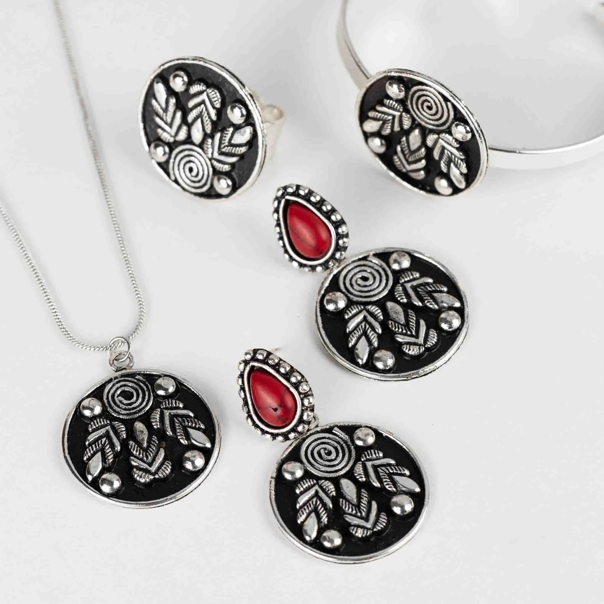 Sarita Drop Earrings