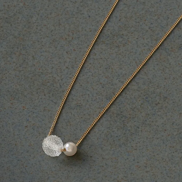 Snow Pearl Necklace