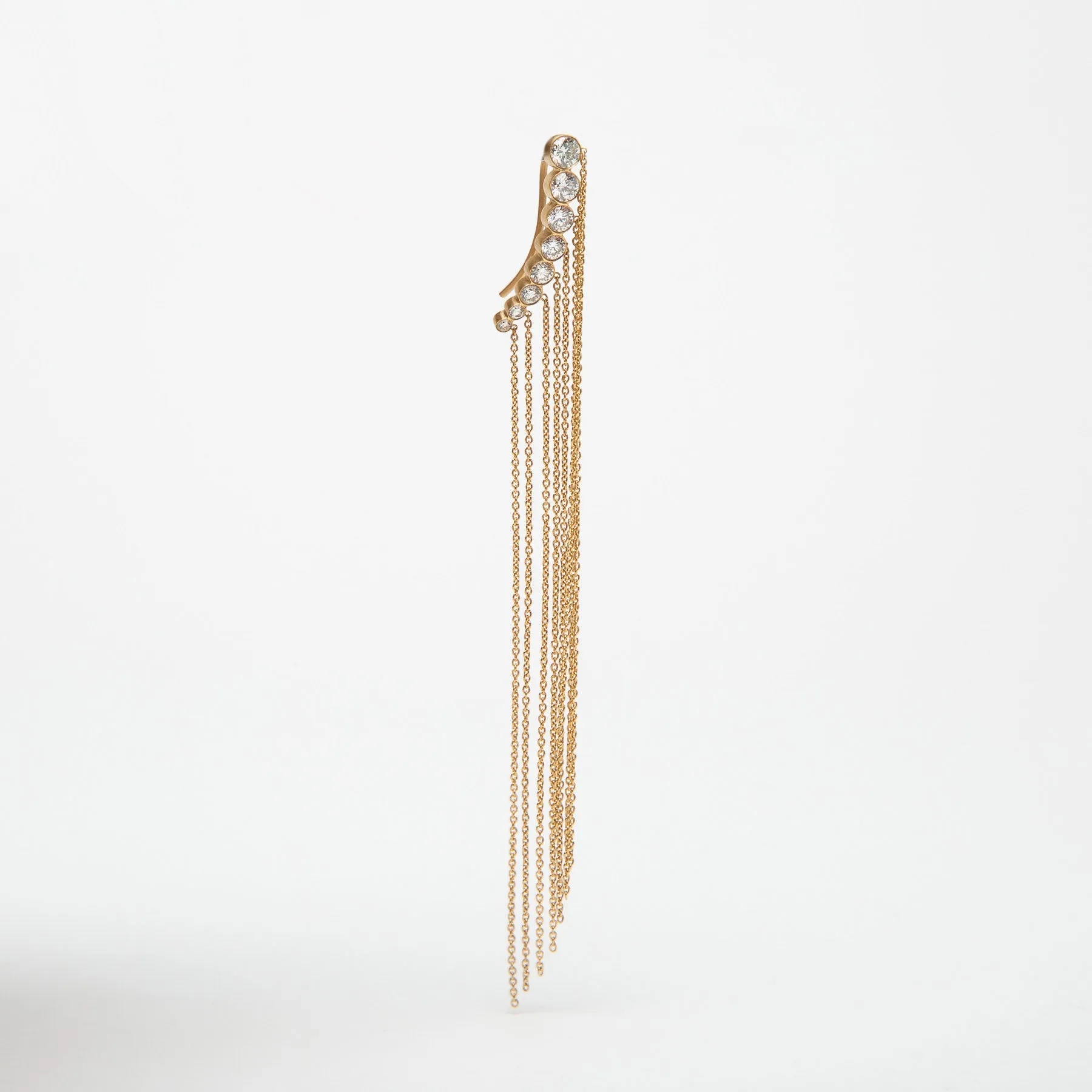 SOPHIE BILLE BRAHE | GOLD CHAIN FRINGE DIAMOND EAR CLIMBER