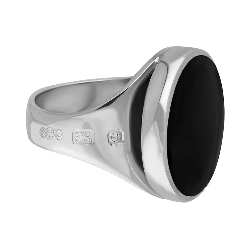 Sterling Silver Whitby Jet Queen's Jubilee Hallmark Small Round Ring D