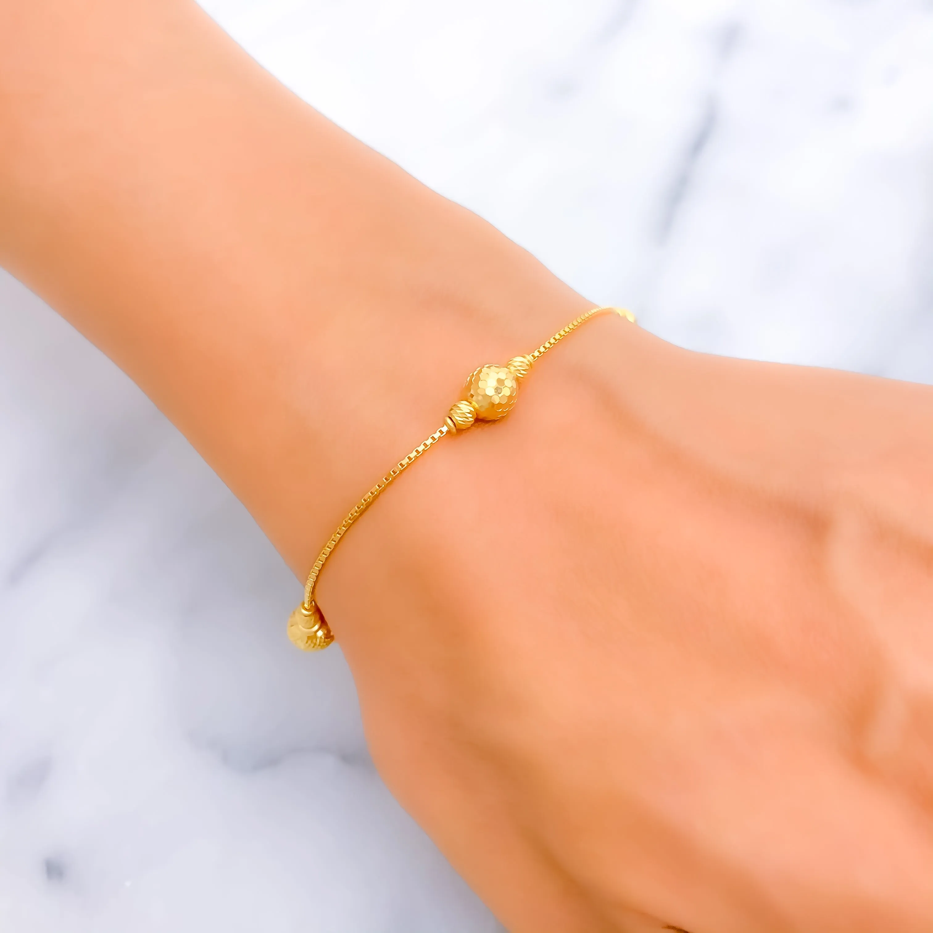 Stylish Slender 22k Gold Bracelet
