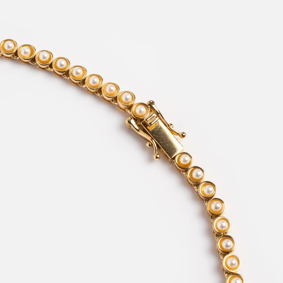Tennis Necklace in Pearl