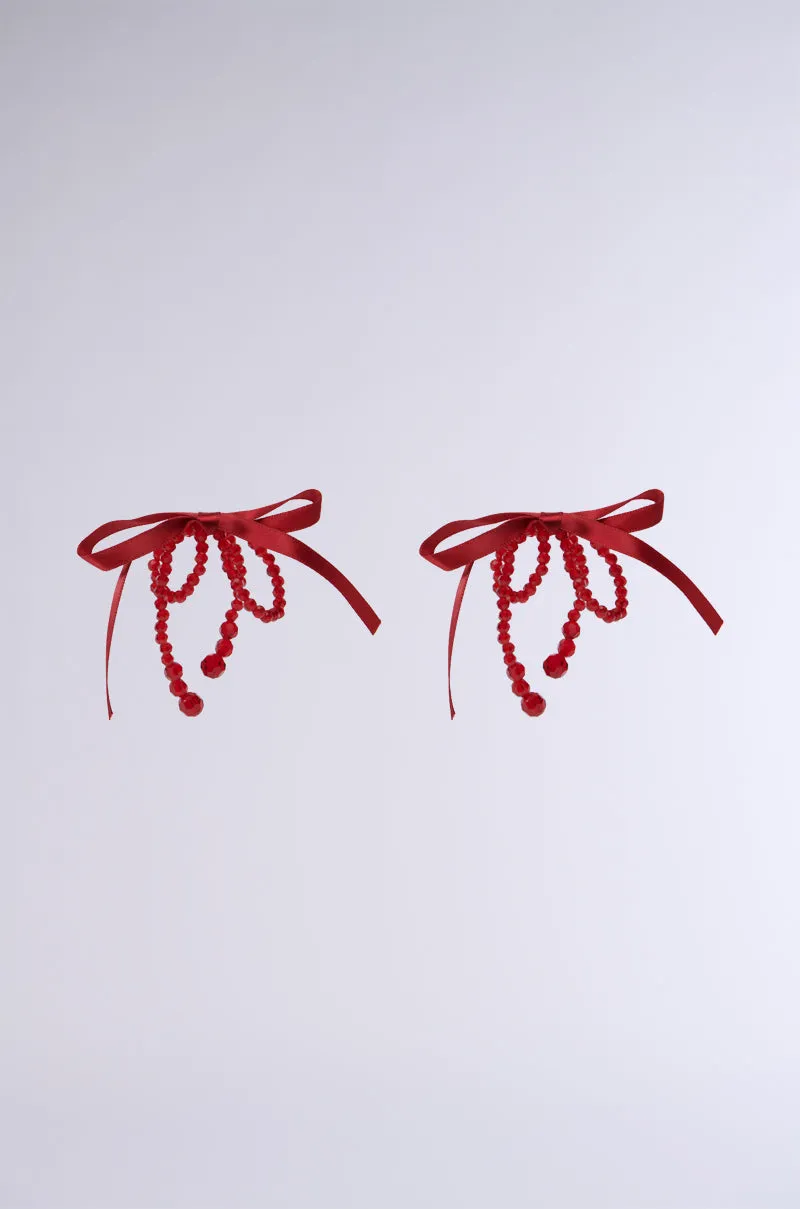 TREND DRIVEN BOW EARRING
