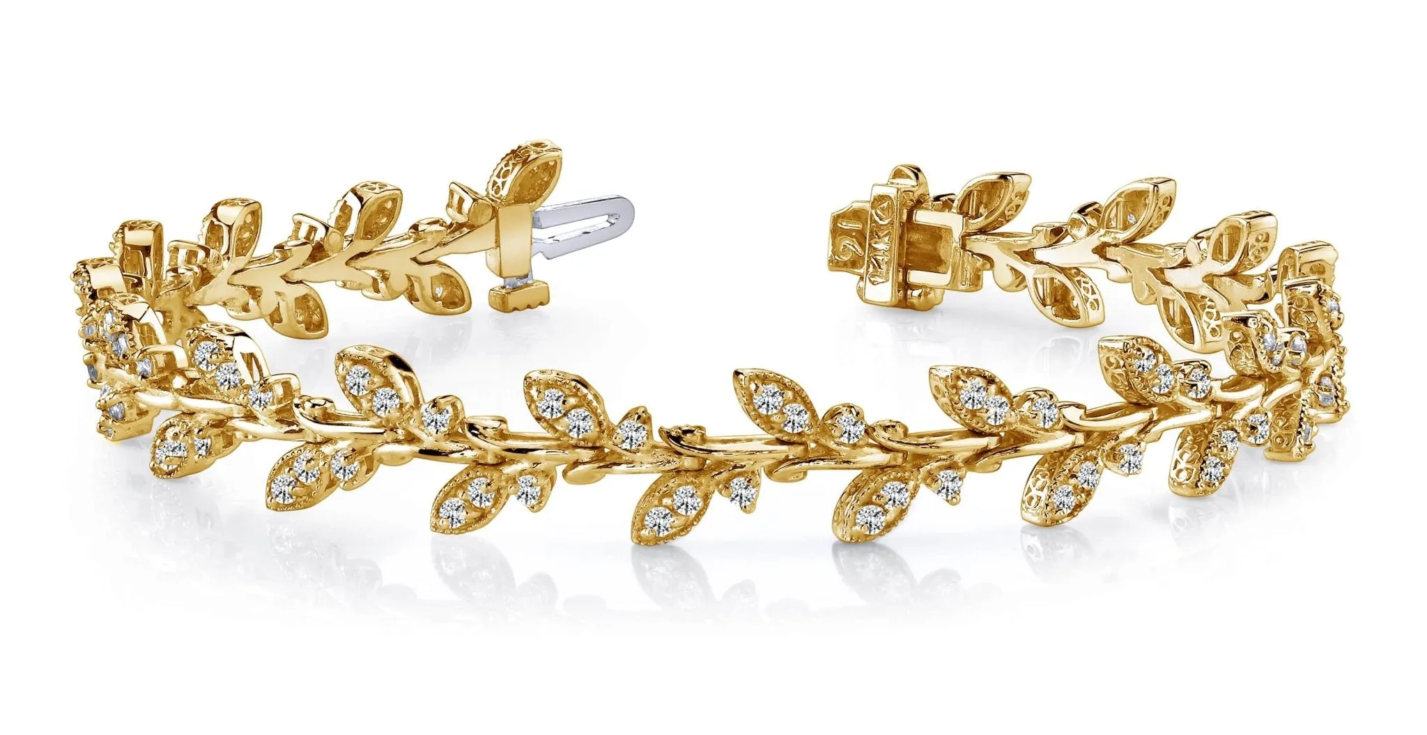 Vintage Style Leaf Diamond Bracelet with 2.05 ct.(finished) 1.65mm