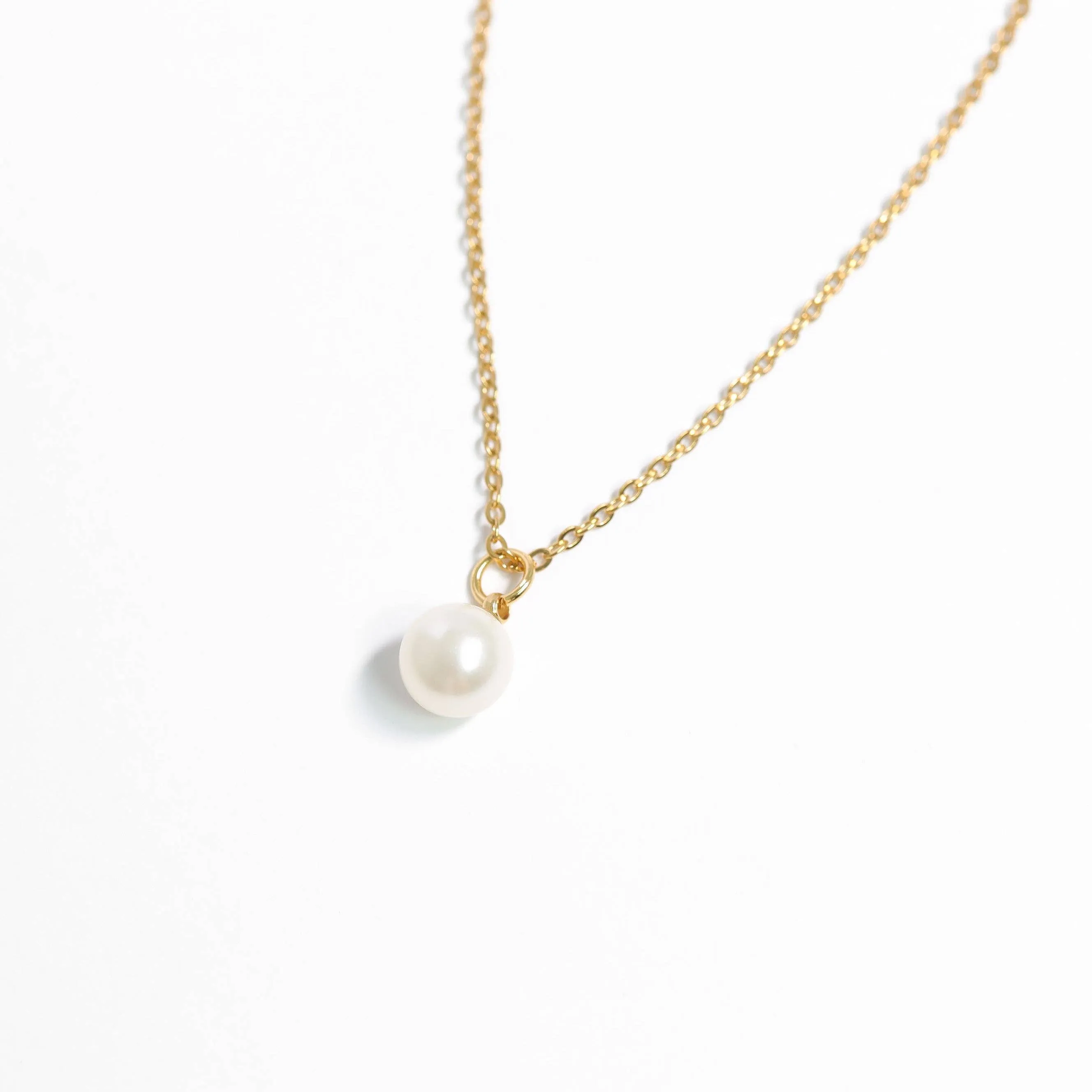 WJW - 8mm Glass Pearl Charms