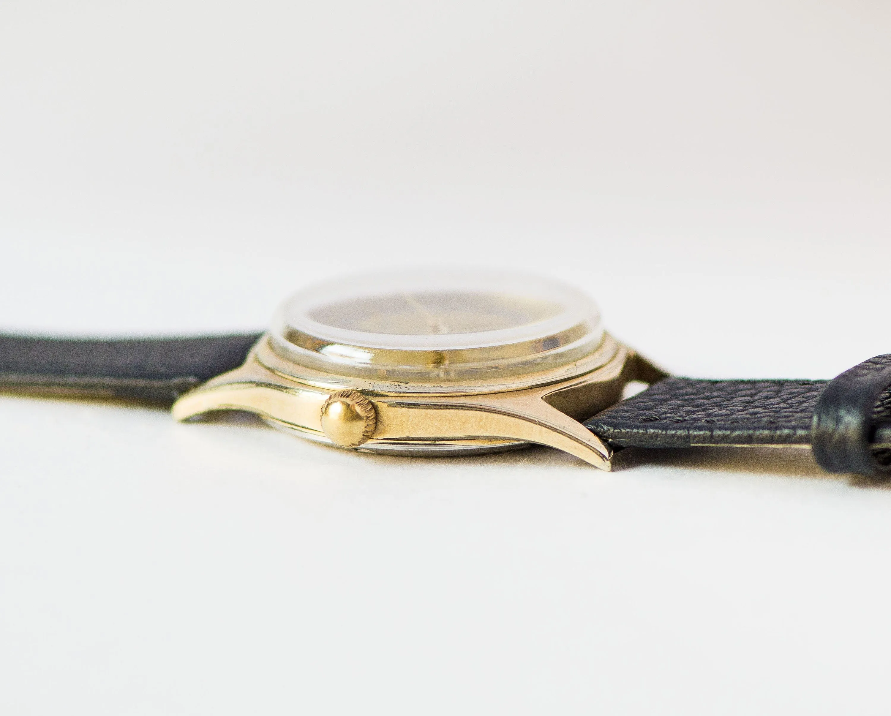 ZentRa wristwatch for women gold plated, retro boyfriend's watch shockproof, tomboy watch, vintage dress watch, new premium leather strap